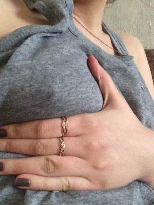 Алёна, 8 961 982-07-77